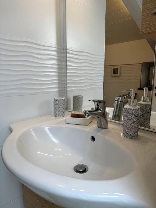 The Sweet Attic Room - De Vivo Realty Meta Di Sorrento Ngoại thất bức ảnh
